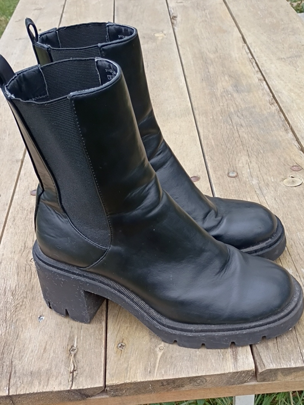 Zara Black Leather Chunky Platform Chelsea Boots Size EU 39,US 8.5